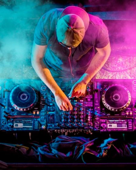 ser dj por celular