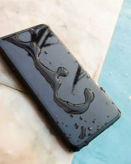 Aplicación para probar el celular en el agua