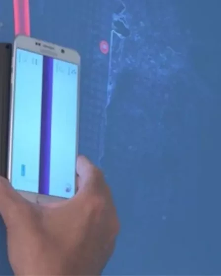 Cómo utilizar tu teléfono móvil para ver las tuberías del interior de las paredes