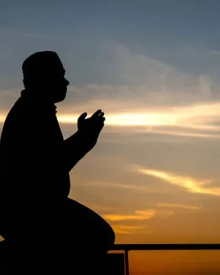 Utilizar tu móvil para pedir una oración en cualquier momento