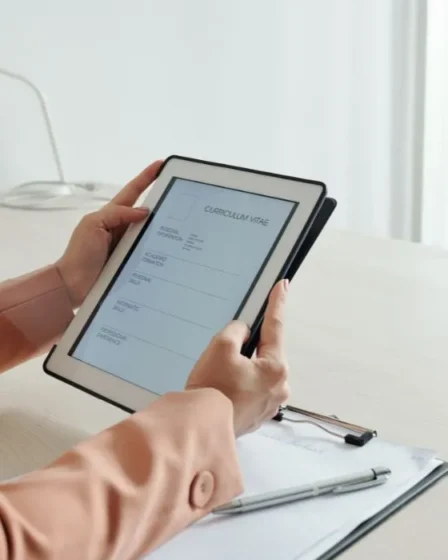 Cómo hacer un CV completo en tu celular gratis